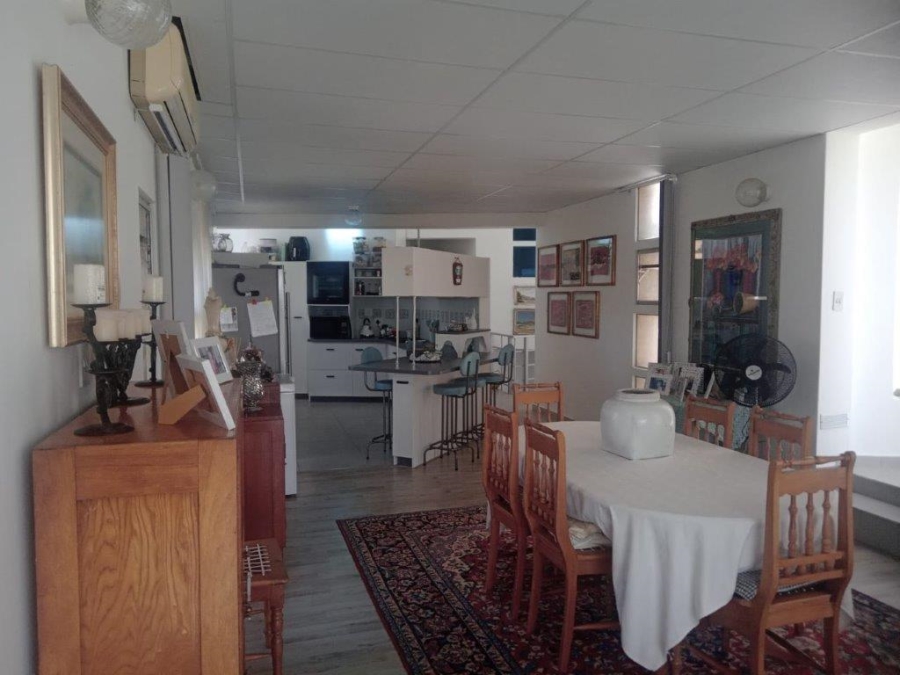 3 Bedroom Property for Sale in Wavecrest Eastern Cape